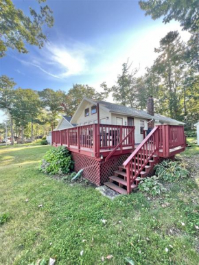 WARD'S COVE LIMIT 4 cottage